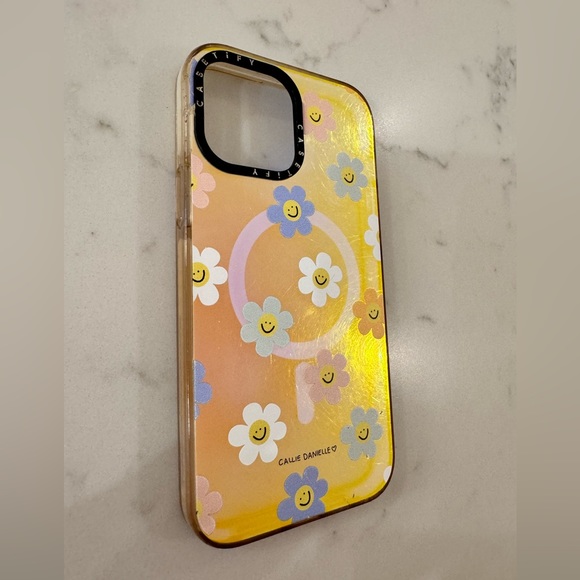 CASETiFY iPhone 13 Promax Happy Daisies - Picture 8 of 8